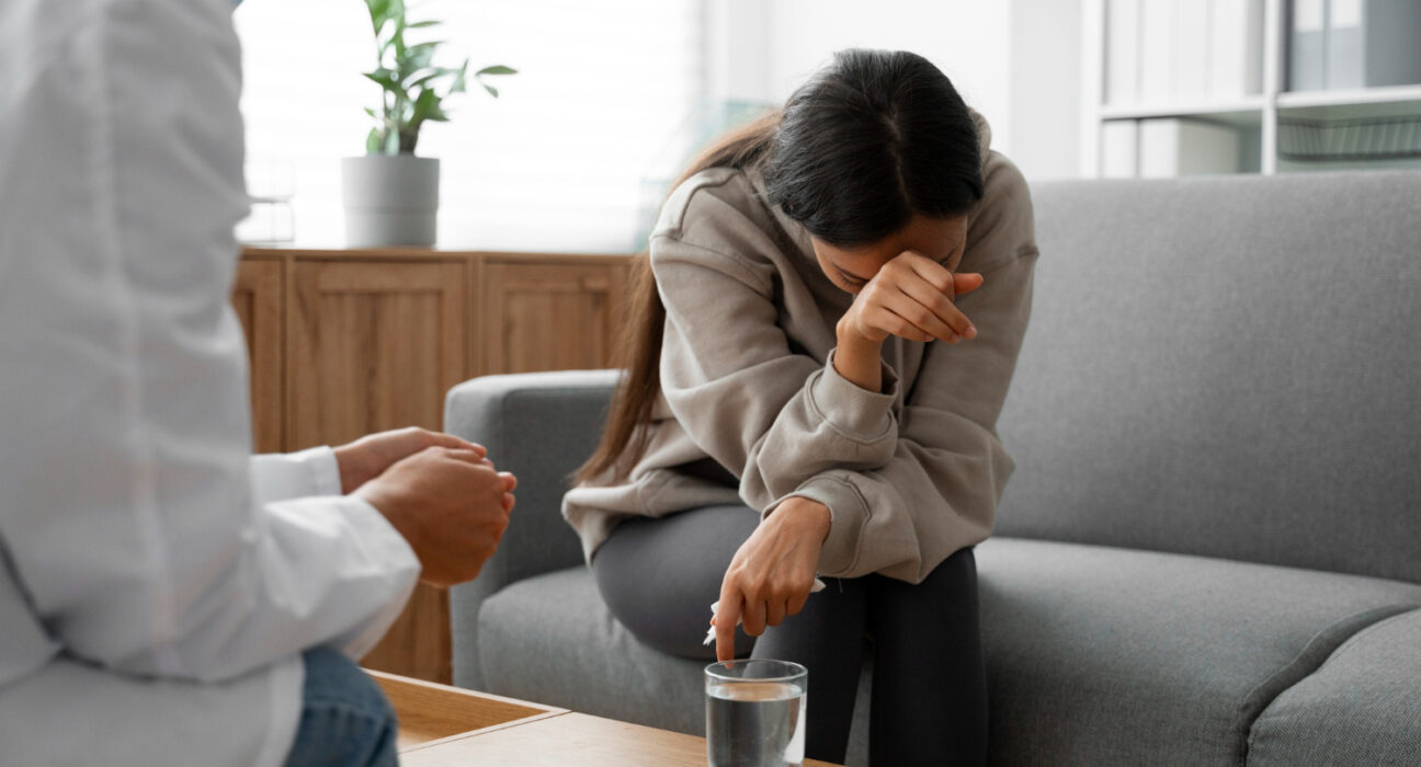 can i admit myself in the hospital